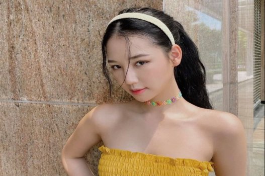 sex rosababyvip Chăm sóc cô bạn thân lâu năm